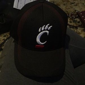 University of Cincinnati Bearcats baseball cap